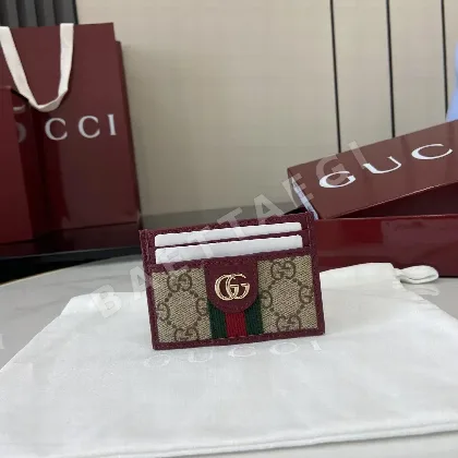 구찌 오피디아 GG 슈프림 카드 지갑 23882