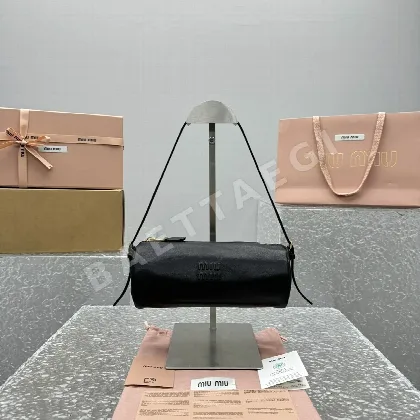 미우미우 램스킨 둥근 소형 미니 가방 68410
