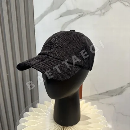 로로피아나 코듀로이 베이스볼 캡 179650