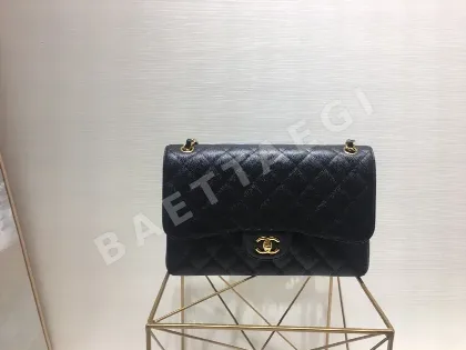 샤넬 지존 블랙 금장 짐보 숄더백 136216