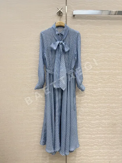 디올 D 스트라이프 실크 A라인 원피스 138934