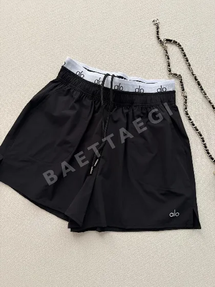 알로 텍스처드 원단 반바지 여성 바지