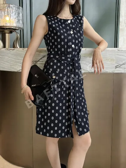 에르메스 돼지코 무늬 벨트 민소매 원피스 155977