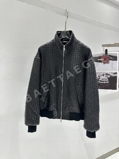 보테가베네타 꼬임 가죽 여성 자켓 194811