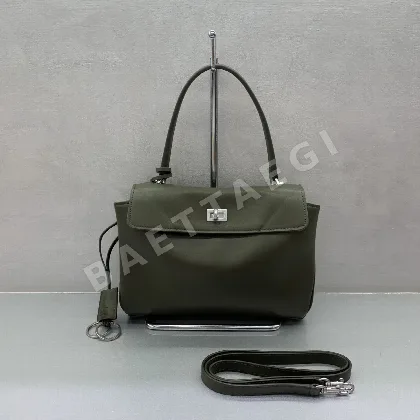 발렌시아가 러브 라운텐 스몰 핸드백 186679