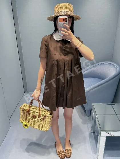 미우미우 피터팬 카라 주름 원피스