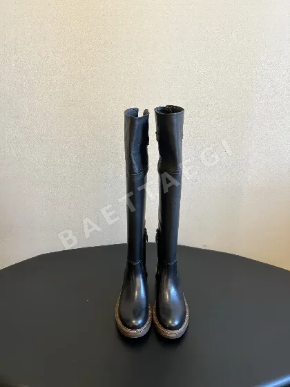 미우미우 부츠 메탈 백클 207445