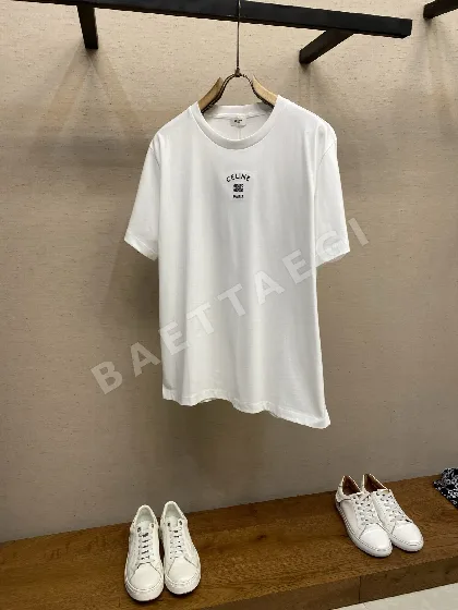 셀린느 초봄 자수 코튼 오버핏 반팔 티셔츠