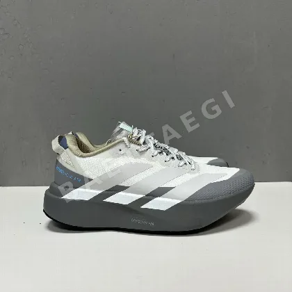 아디다스 신발 157711 Adidas Sneakers
