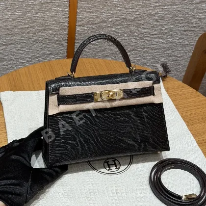 에르메스 켈리 미니 도마뱀 가죽 지갑 192439