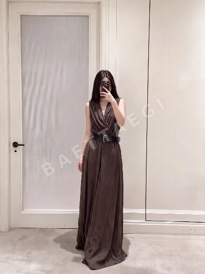 폴로 초콜릿 컬러 큐프라 실크 롱 원피스 156474