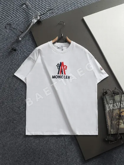 몽클레르 로고 자수 남성 반팔 티셔츠 48651