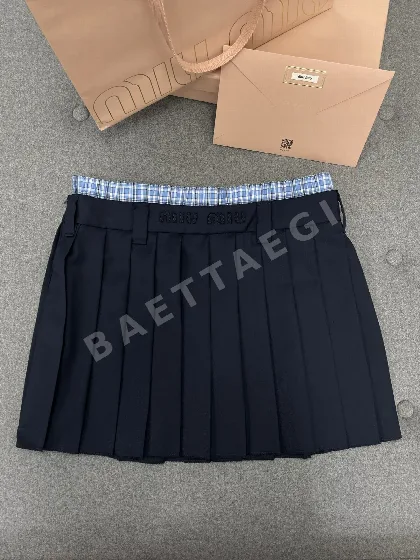 미우미우 체크 플리츠 스커트 129781