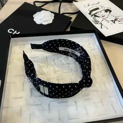 미우미우 헤드밴드 183980