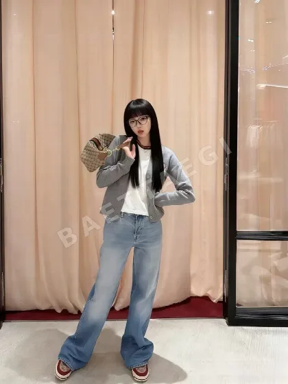 구찌 화이트 하이웨이스트 플레어 와이드 데님 91375