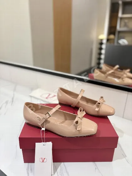 발렌티노 리본 에나멜 메리제인슈즈 24694
