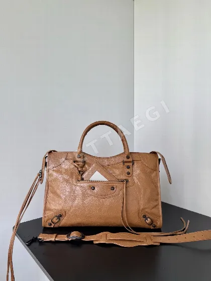 발렌시아가 가죽 토트백 186597