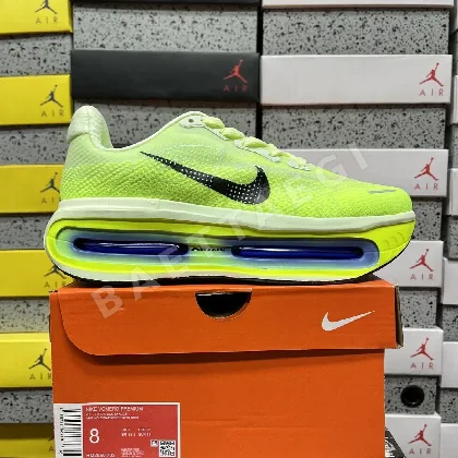 나이키 [CG] 보메로 프리미엄 HQ2050-702 202002 Nike Vomero Premium Volt Tint Sapphire