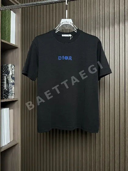 디올 2026 봄/여름 신상품 - 반팔 크루넥 티셔츠 2259