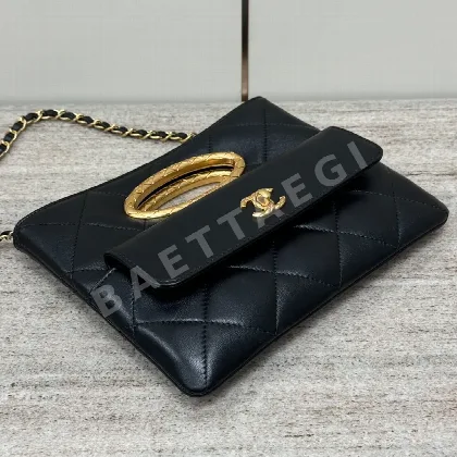 샤넬 24B 핸드백 블랙 32939