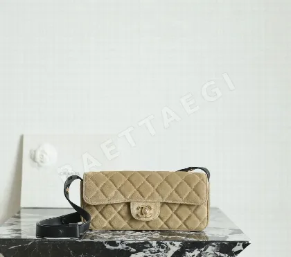 샤넬 스웨이드 클러치 가방 193272