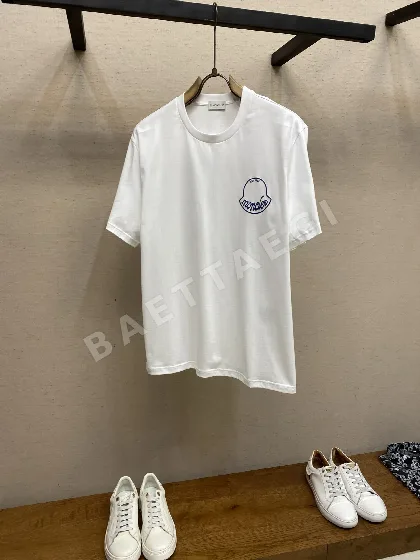 몽클레르 남여공용 반팔 48611