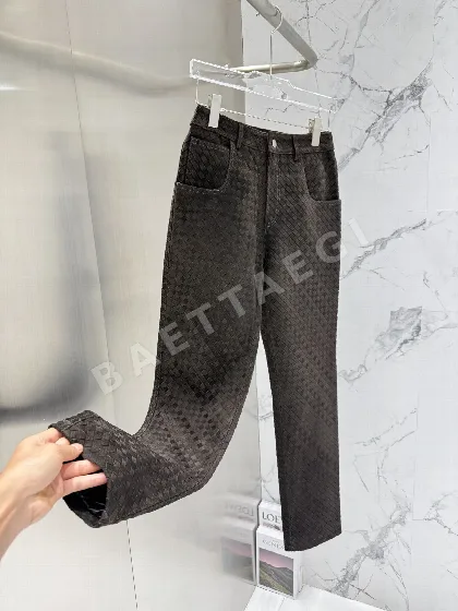 보테가베네타 램스킨 와이드 가죽 바지 206421