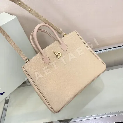 버버리 가방 40697
