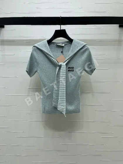 미우미우 여성 반팔 SS 52479