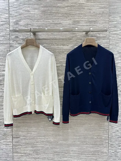 구찌 메리노 울 니트 여성 가디건 91643