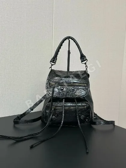 발렌시아가 Le City 램스킨 백팩 186665