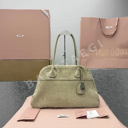 미우미우 미디엄 프로스트 살구색 가방 141612