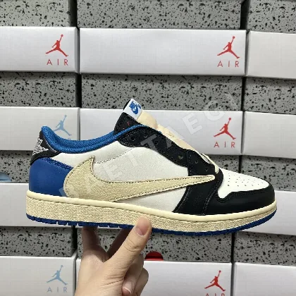 나이키 [PK] DM7866-140 201945 Nike Fragment X Travis Scott 2.0