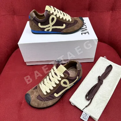 로에베 스니커즈 186984