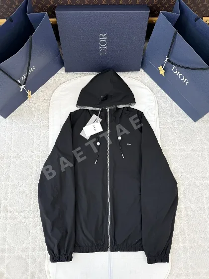 디올 CD 메탈 로고 양면 자켓 208504