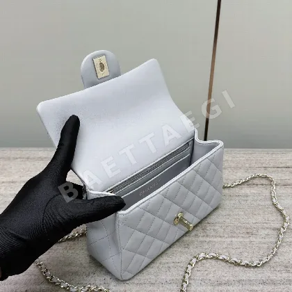 샤넬 미니 핸들 라이트 그레이 가방 25 P