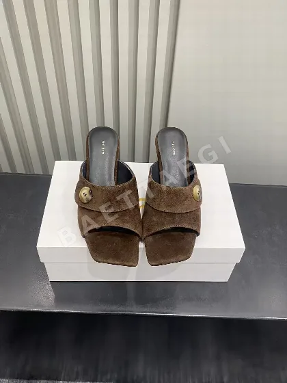 더로우 스퀘어토 슬리퍼 113570