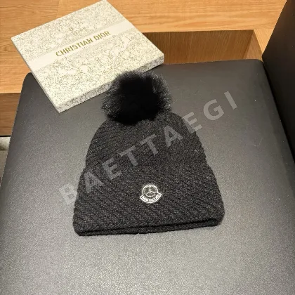 몽클레르 폭스퍼 폼폼 캐시미어 비니 모자 186868