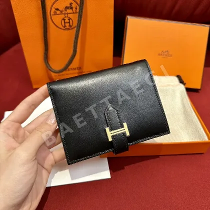 에르메스 베른 스위프트 골드 잠금 장식 단지갑 23420