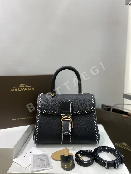 델보 브릴리언트 블랙 숄더백 17046