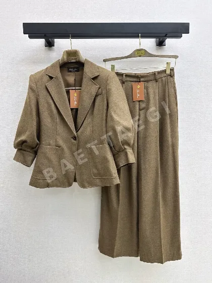 로로피아나 울 여성 자켓 198977