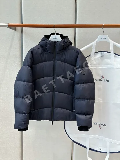 몽클레르 남성 구스다운 후드 패딩 점퍼 207376