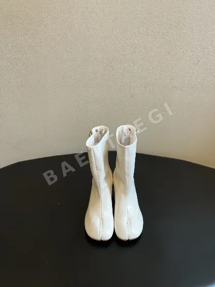 마르지엘라 타비 부츠 스플릿토 디자인 178871