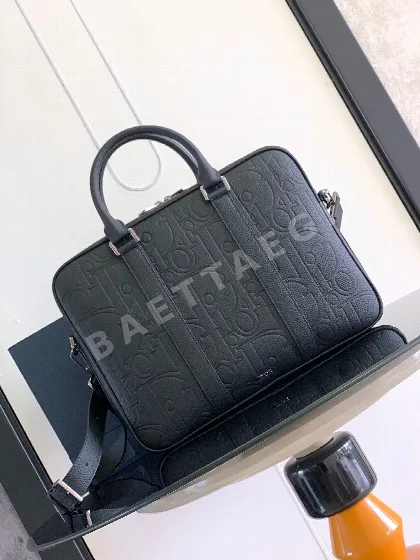 디올 그래비티 엠보싱 가죽 브리프케이스 가방 195649