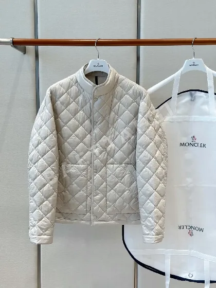 몽클레르 다이아몬드 퀼팅 여성 패딩 재킷 207347