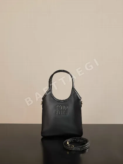 미우미우 아이비 스몰 토트 가방 68724