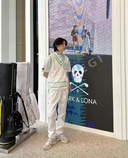마크앤로나 남성 니트 골프웨어 153402