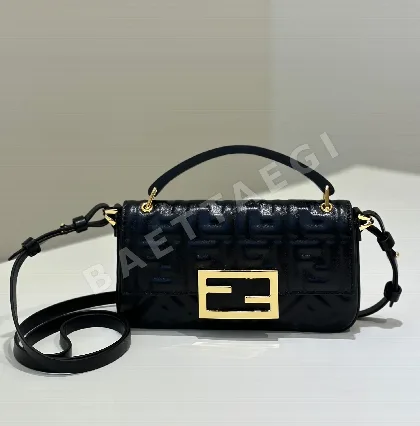 펜디 바게트 폰 파우치 8620 C8620 C