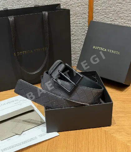 보테가베네타 인트레차토 소가죽 벨트 180363