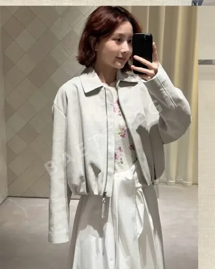 로에베 여성 자켓 85073